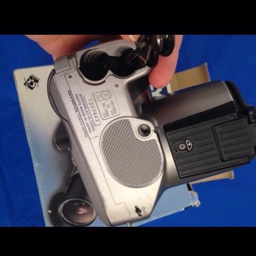 Olympus camera - Picture 3 of 5